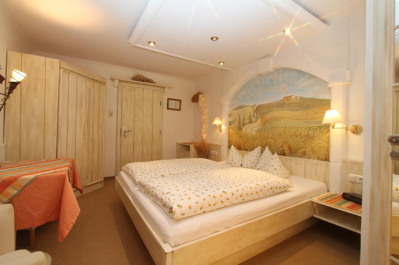 Haus Sonnenschein Hotell Grainau Exteriör bild
