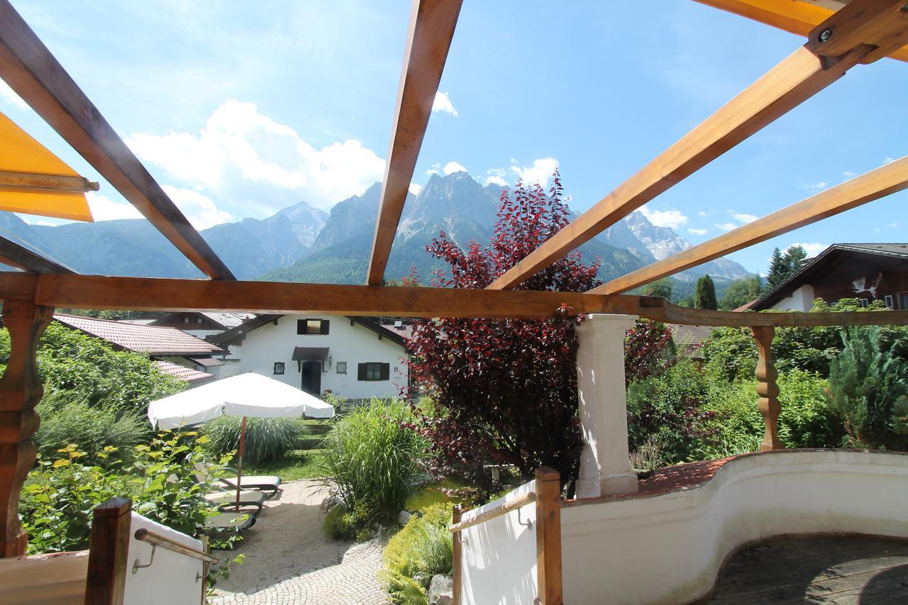 Haus Sonnenschein Hotell Grainau Exteriör bild